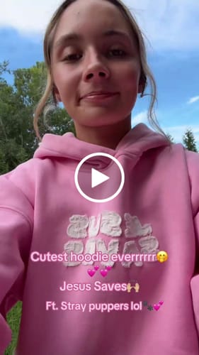 Customer review by Paisley N.