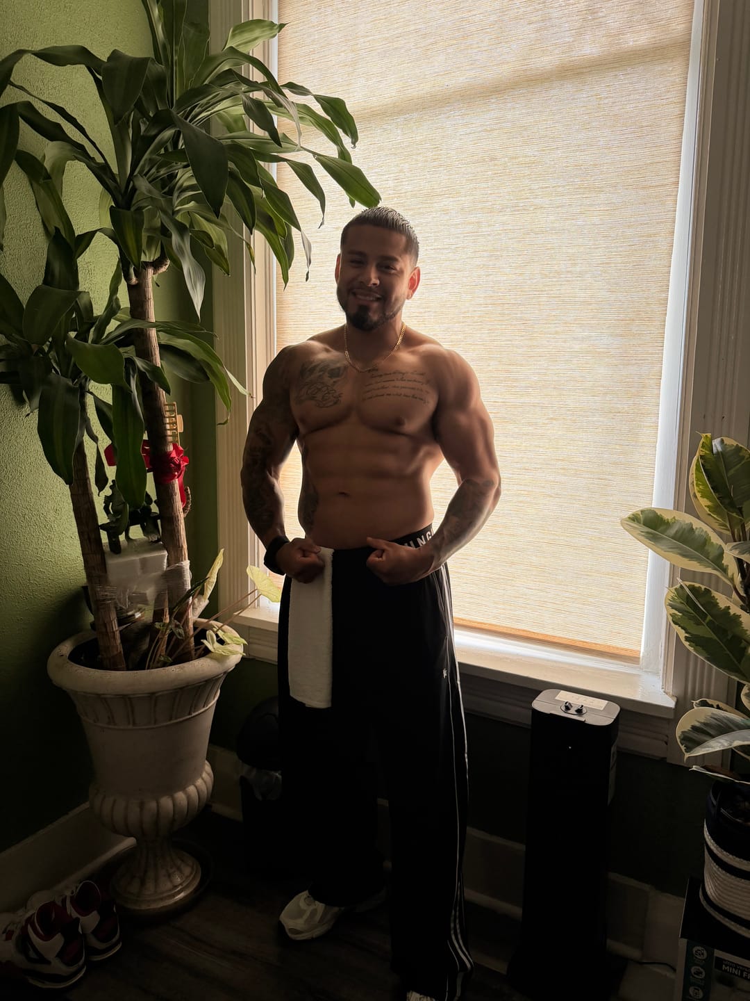 Customer photo review of 2024 - Lite Velocity Fitness Pants