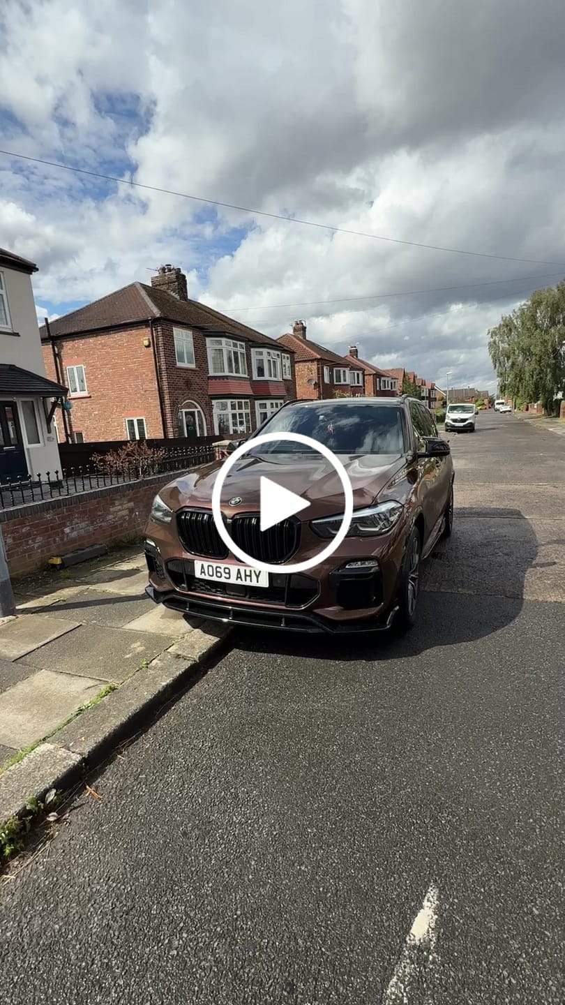 Customer video review of Glossy Metallic Mocha Brown Vinyl Wrap