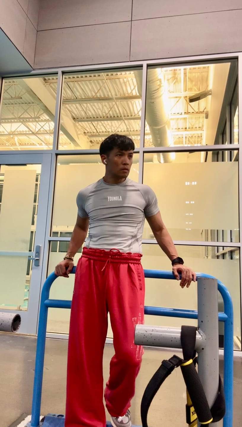 Customer photo review of 2175 - Golden Era Sweats
