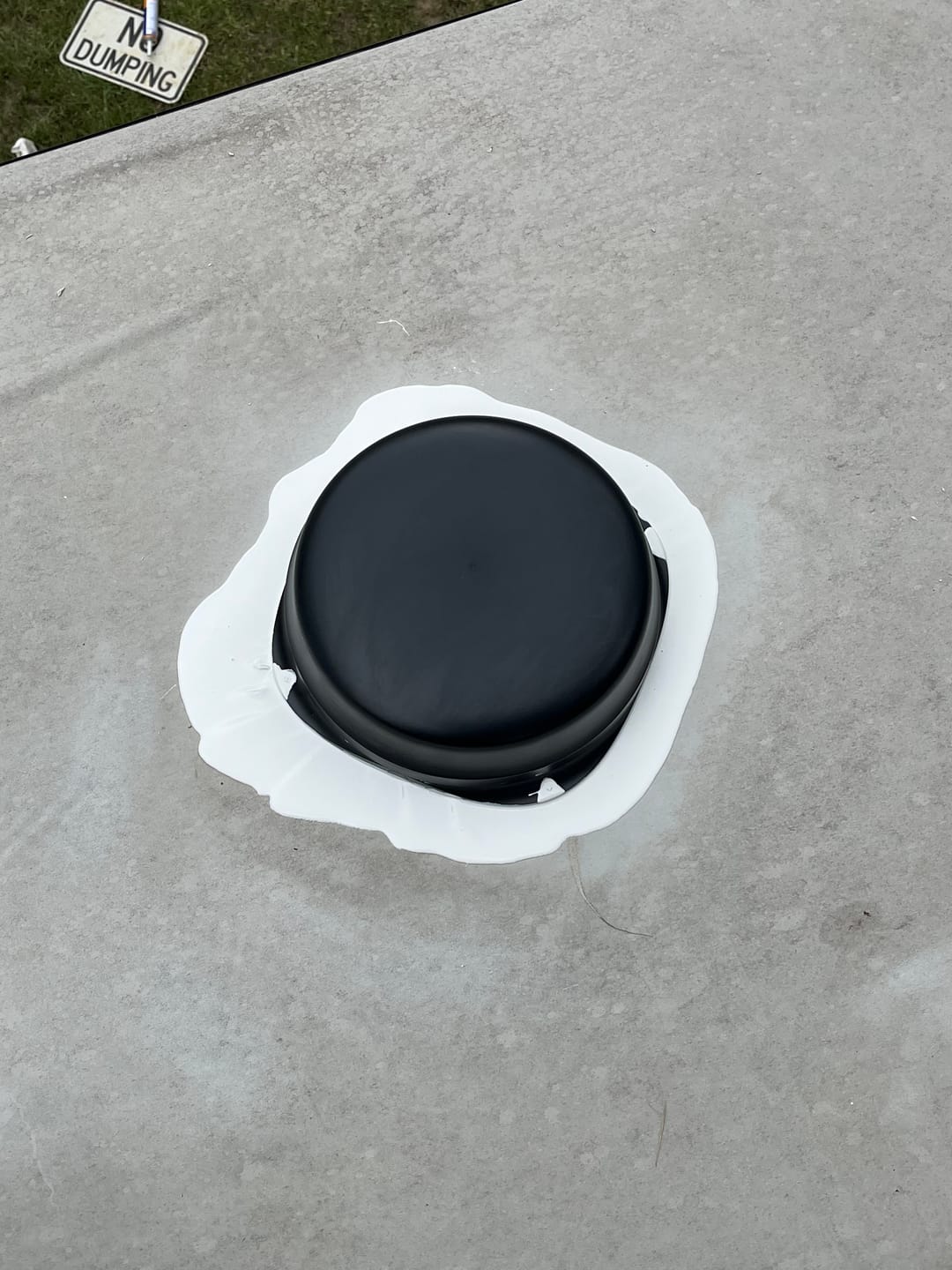 Customer photo review of Magnadyne | RVTV5B | Omni-Directional TV/AM/FM Antenna