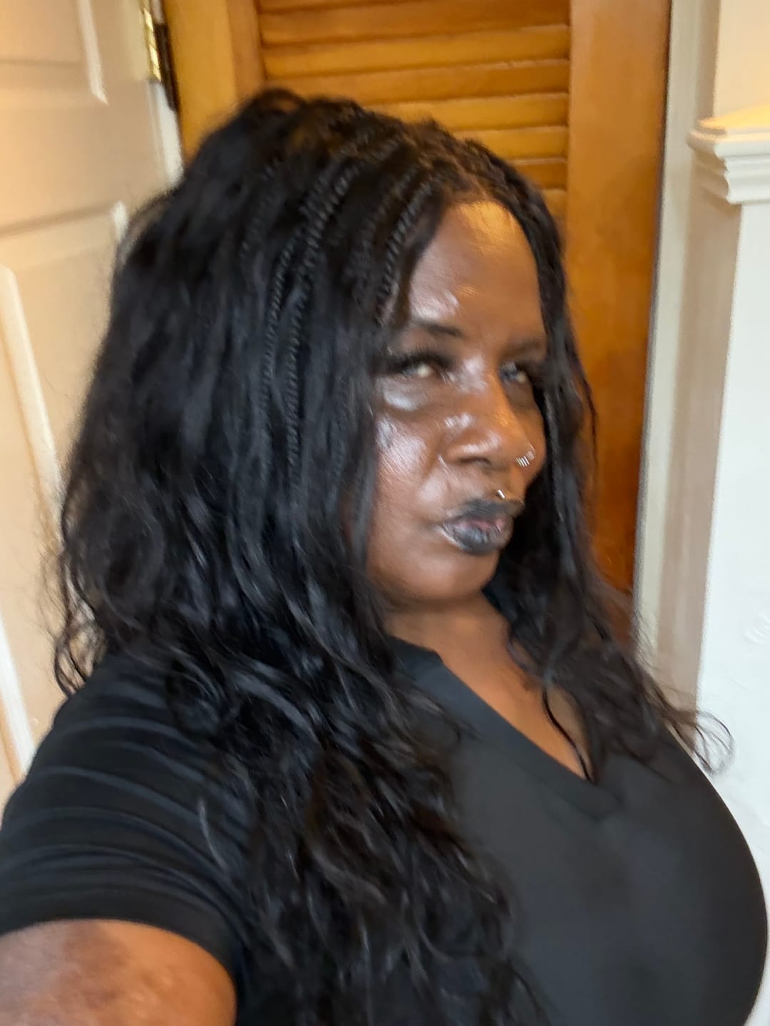 Customer photo review of Michelle - Salon-Style Glueless Miracle Braided Wig Pre-Bleached Swiss HD Full Lace Boho Box Braids Bora Bora Human Hair Body Wave Curls
