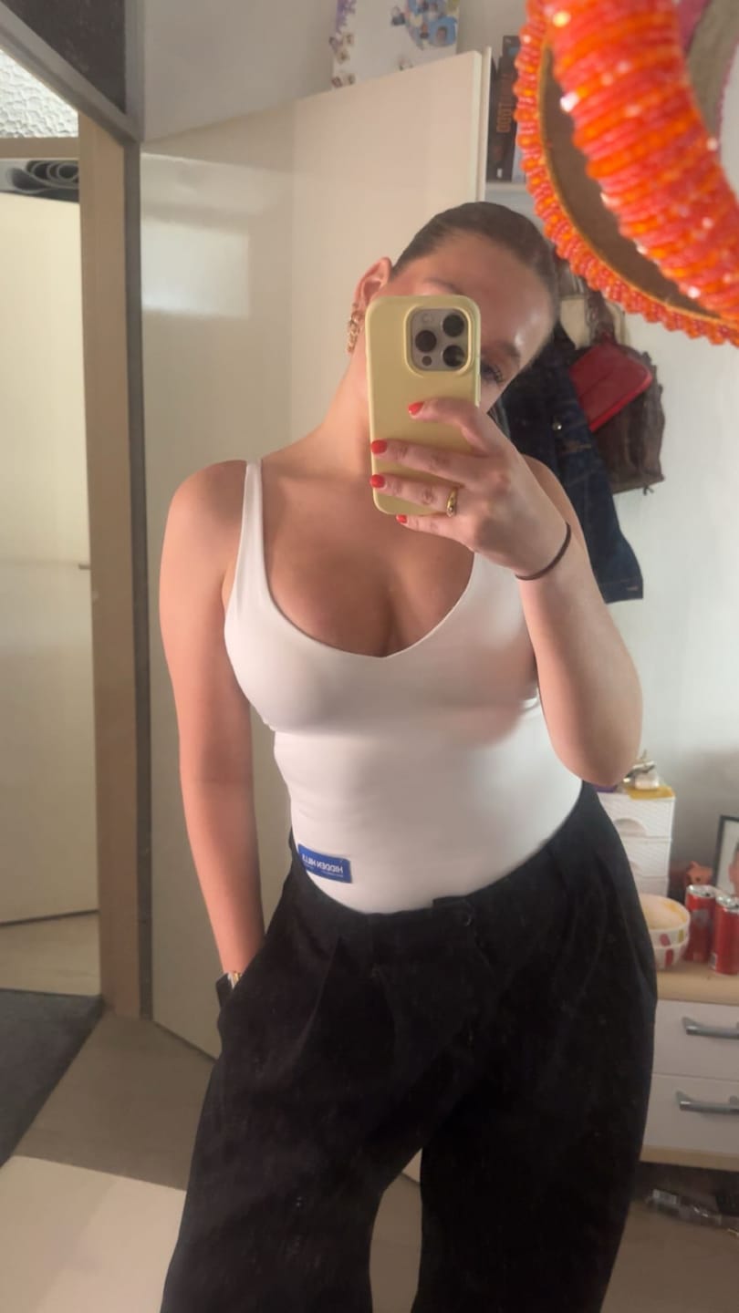 Customer photo review of LABEL BODYSUIT WHITE