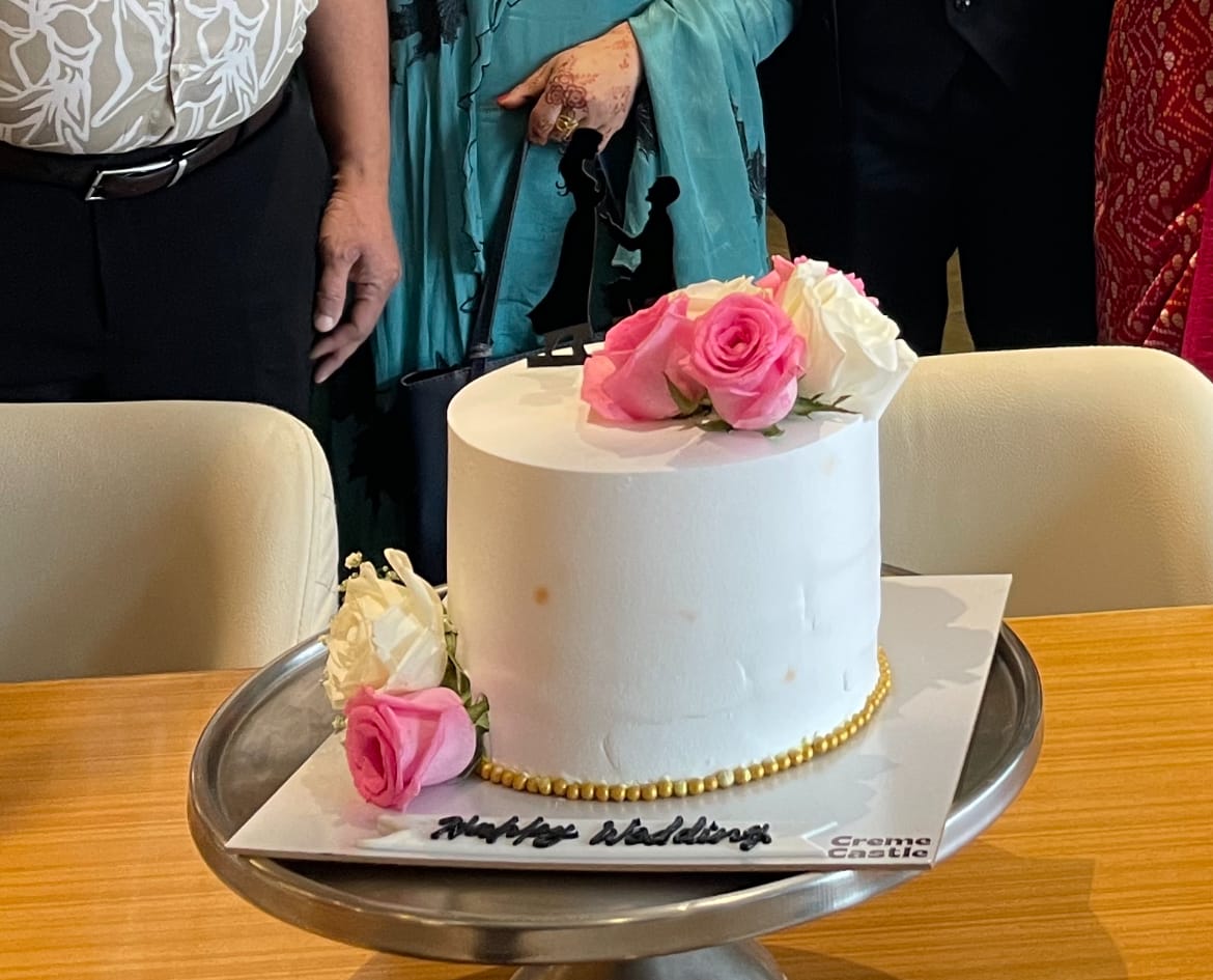 Customer photo review of Floral Proposal Cake