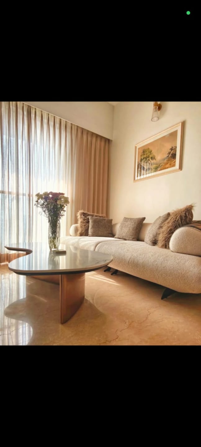 Customer photo review of Berg Pearl Coffee Table