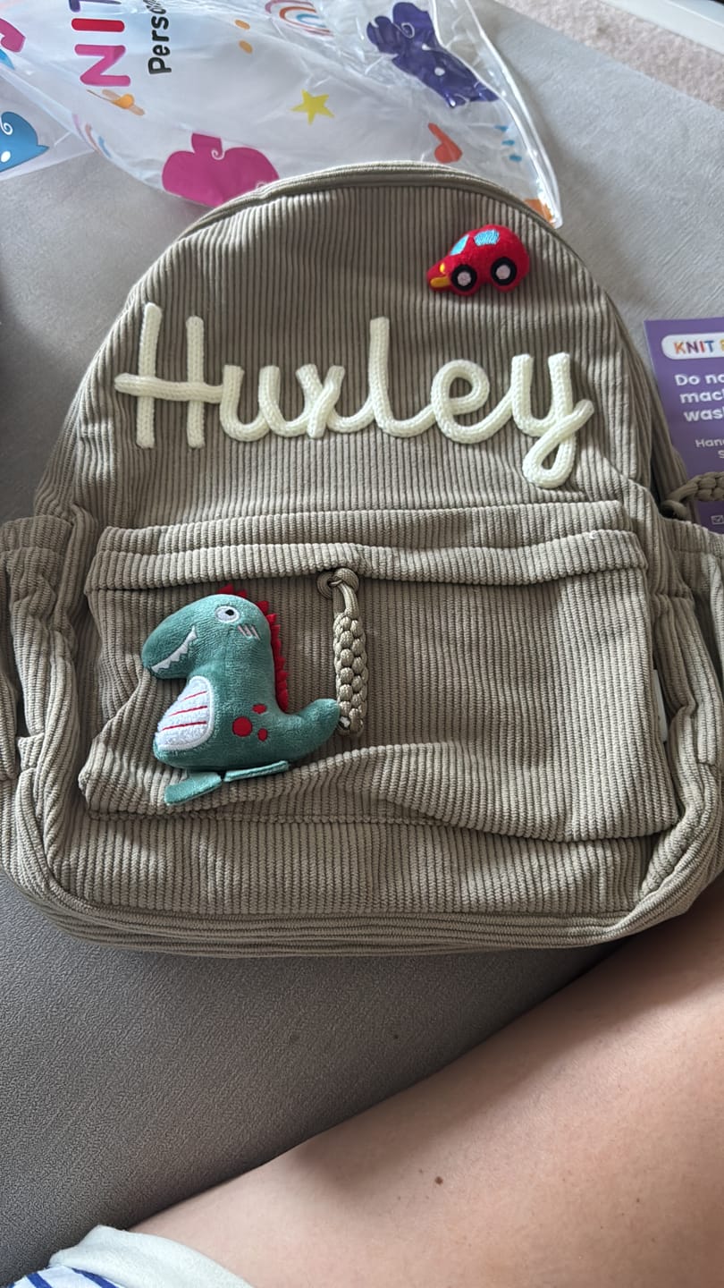 Customer photo review of K&C - Personalized Knitted Backpack