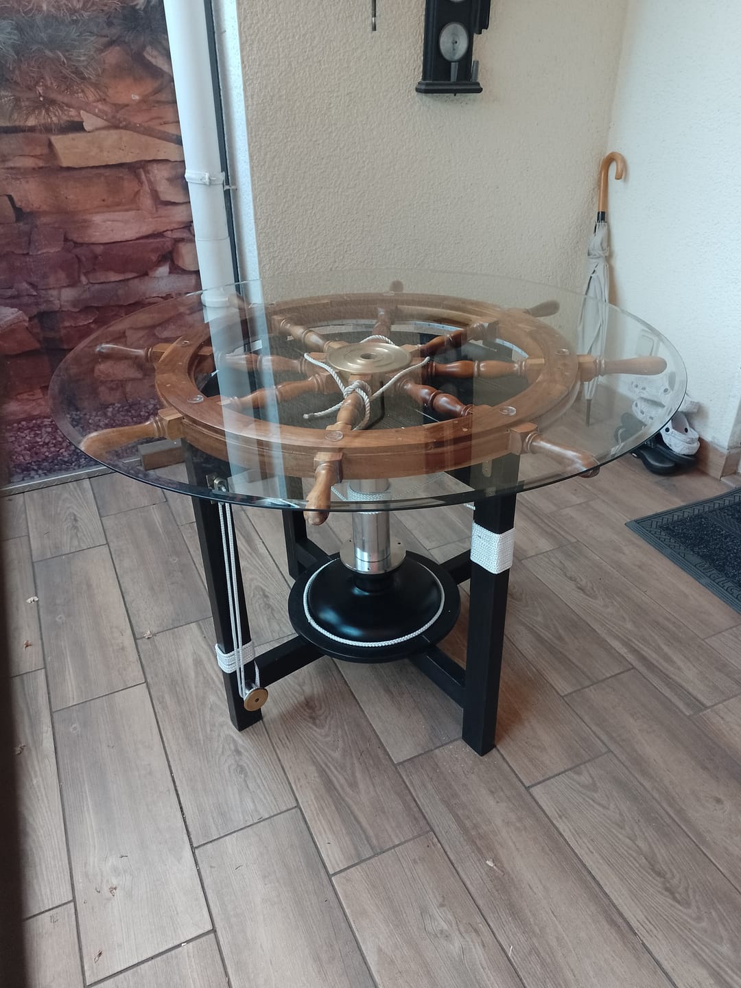 Customer photo review of Glasplatte Tisch Sicherheitsglas für Esstisch, Gartentisch, Weinfass - Rund