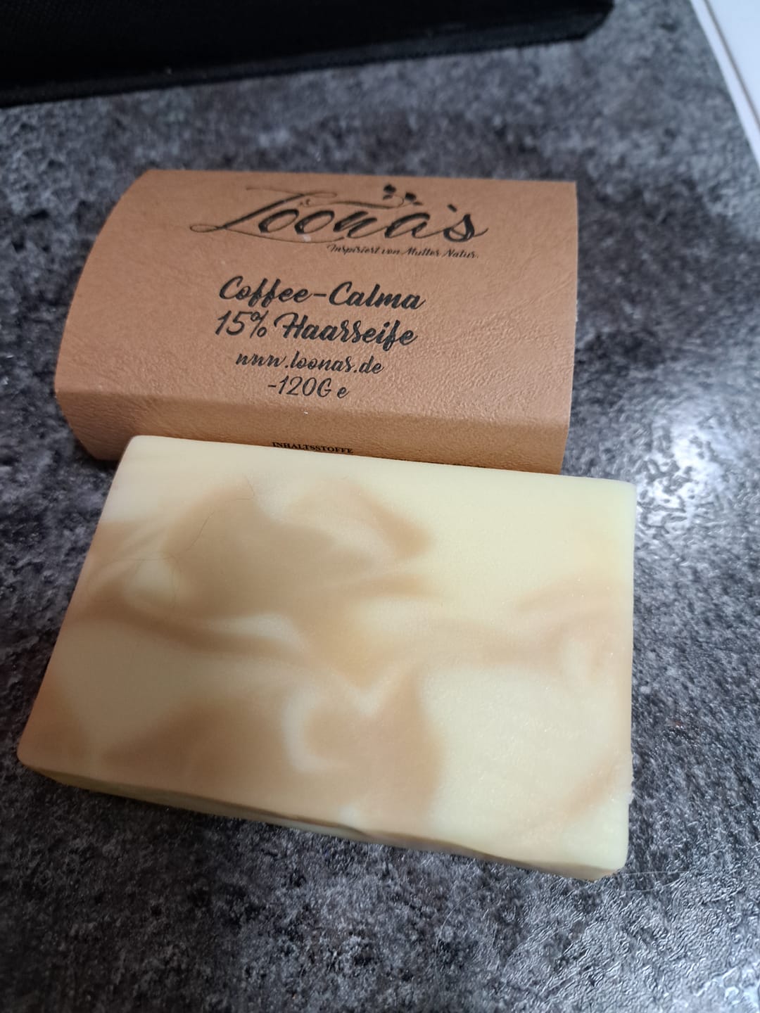 Customer photo review of 15% Coffee-Calma Haarseife (Kopfhaut-Ritual & Tiefenpflege)