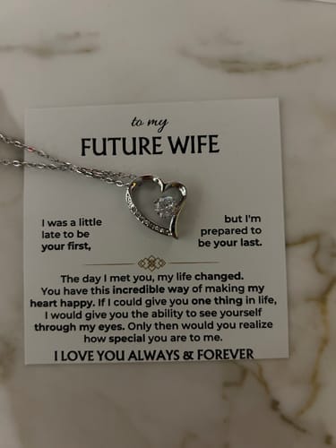 Customer photo review of To My Wife Forever Love Necklace – Romantic Gift from Husband with Heartfelt Message Card