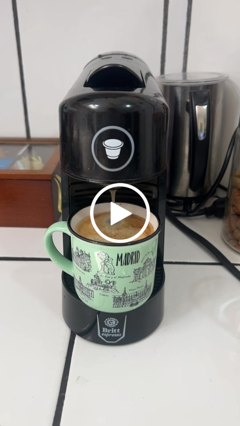 Customer video review of Britt Espresso Cápsulas Montecielo Café de Tarrazú