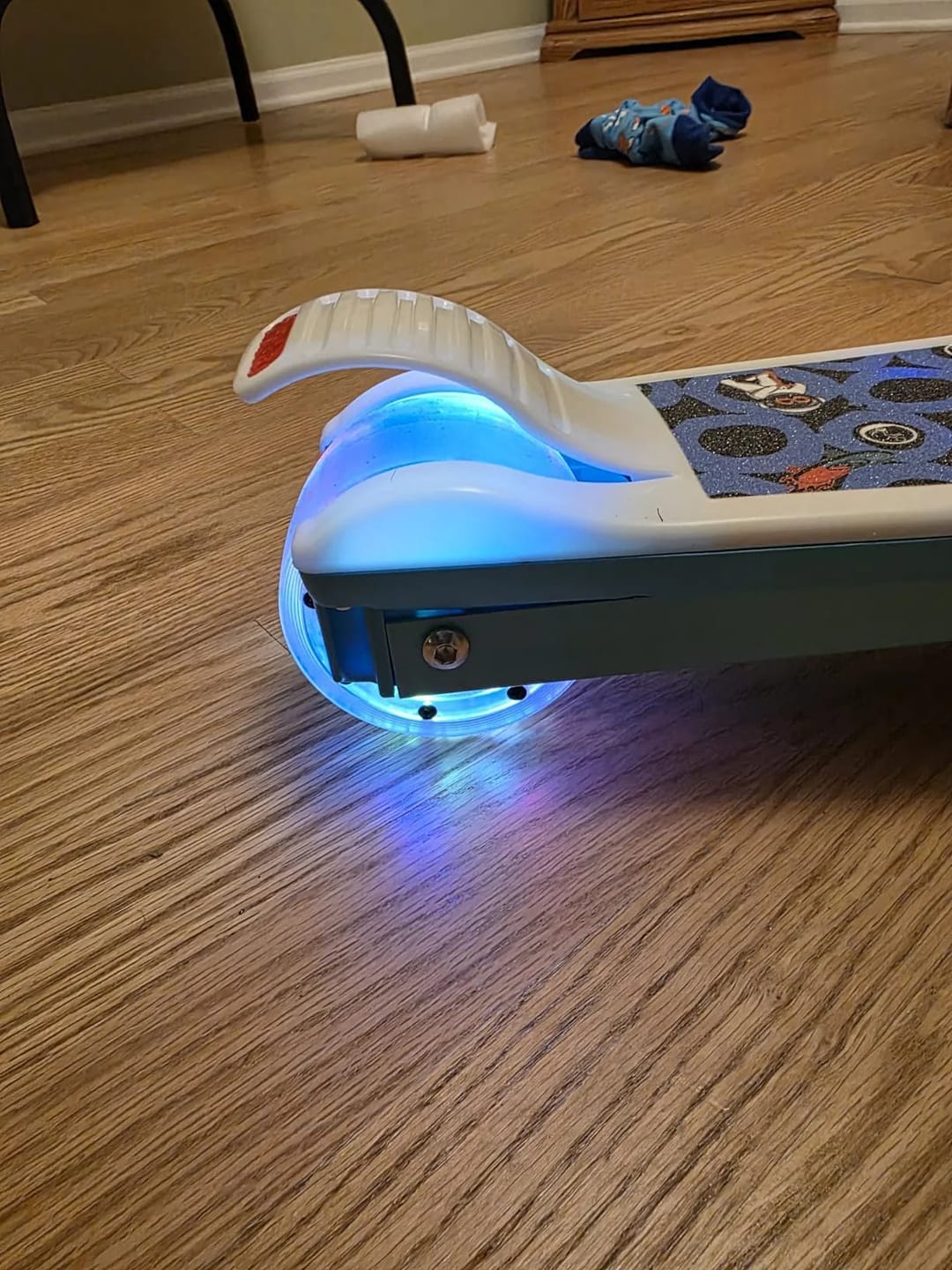 Customer photo review of Gyroor KS2 Elektro-Roller für Kinder von 6 bis 12 Jahren