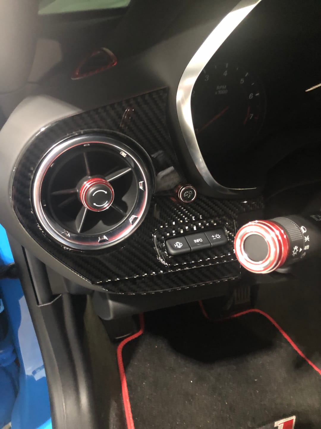 Customer photo review of 2016-2024 Chevy Camaro Real Carbon Fiber Driver Side Dash Overlay