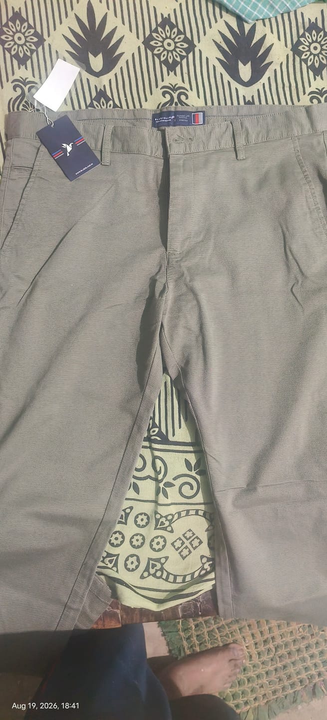 Customer photo review of Olive Mini Weave - Dobby Pant