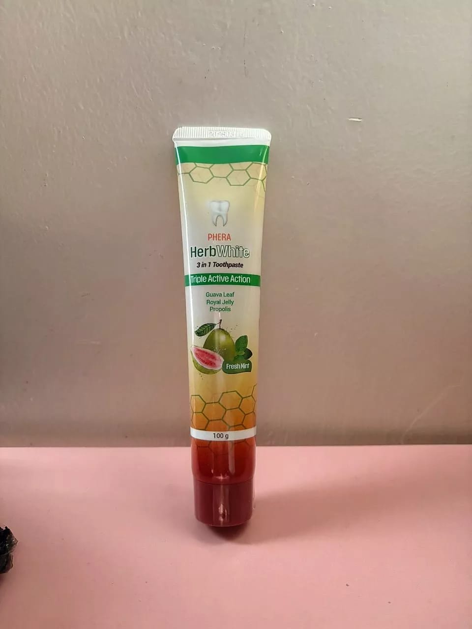 Customer photo review of PHERA Herbal Whitening Toothpaste 1 Tube (100g)