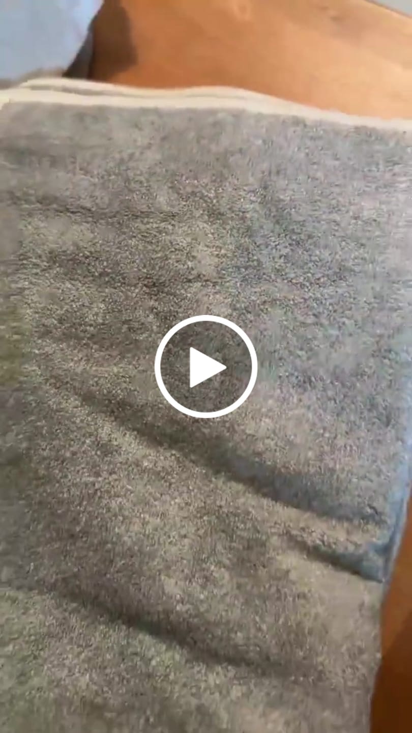 Customer video review of Premium Copper Bath Towel | Antibacterial