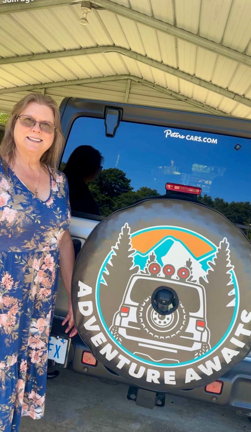 Customer photo review of Adventure Awaits Jeep Spare Tire Cover
