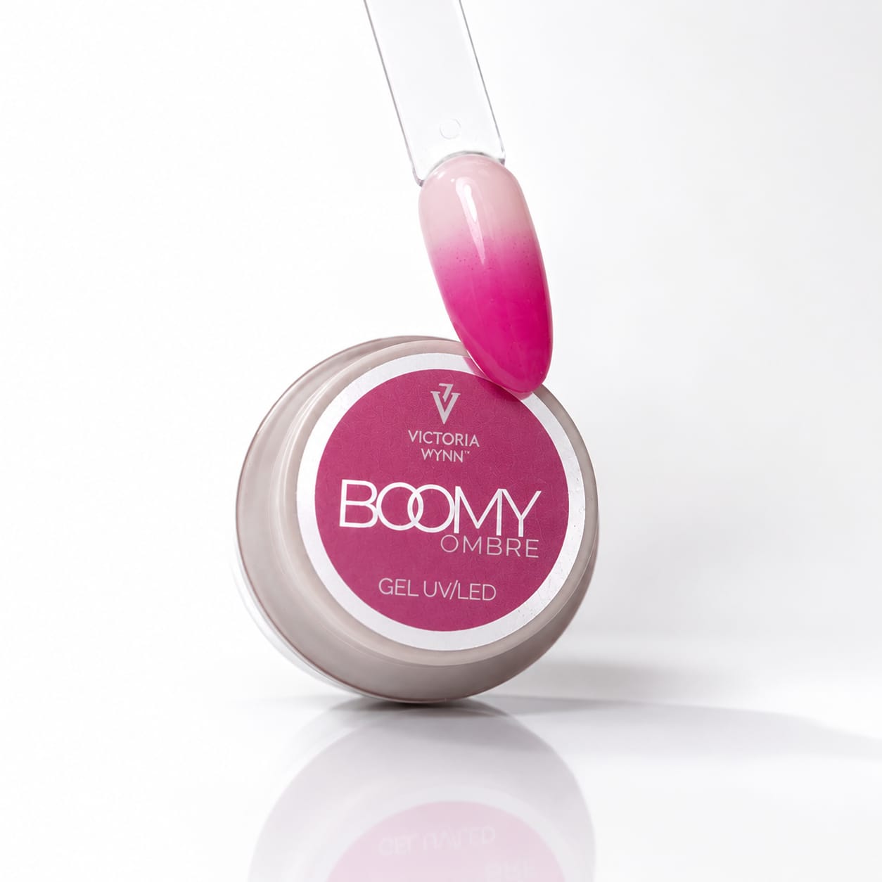 Customer photo review of Victoria Vynn Boomy Ombre Gel UV/LED - Magenta