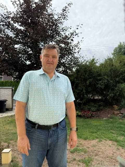 Customer photo review of Piña Paradise Men's Polo