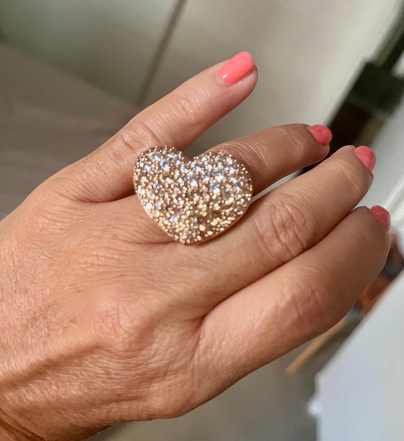 Customer photo review of Anello Chevalier Cuore con Pavé in Cubic Zirconia