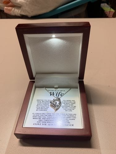 Customer photo review of To My Wife Forever Love Necklace – Romantic Gift from Husband with Heartfelt Message Card