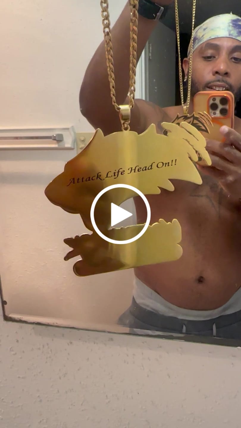 Customer video review of Custom Logo Engraved Photo Pendant Necklace