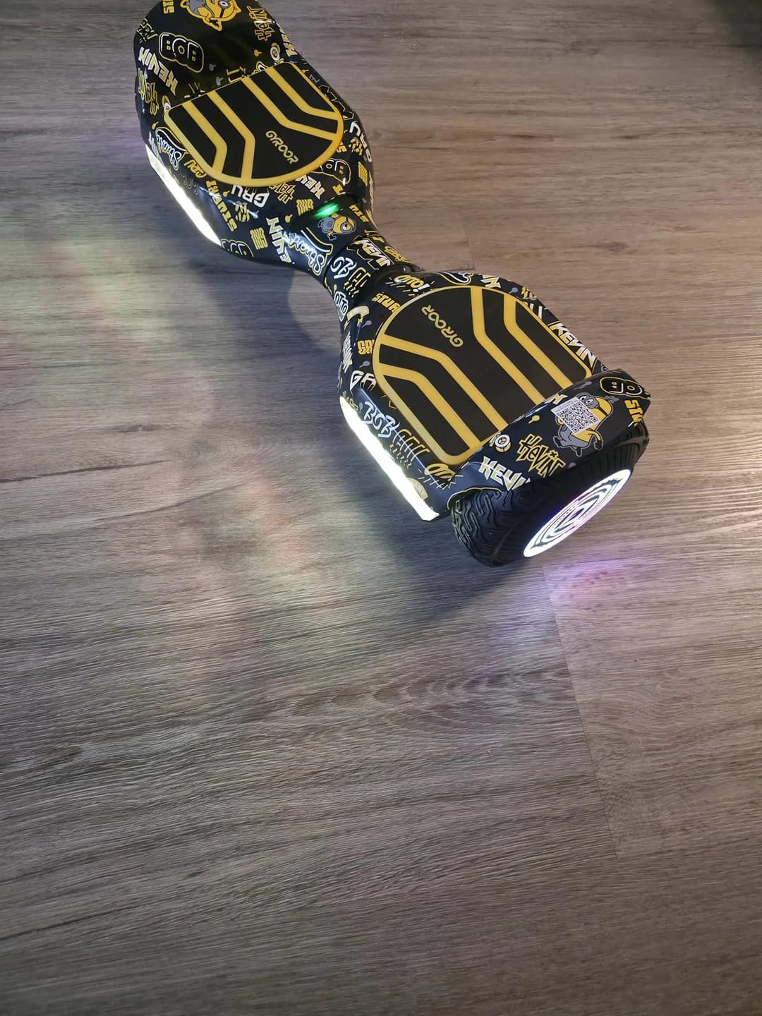 Customer photo review of Minions | Gyroor Offroad-Hoverboard 500 W mit LED-Leuchten und Bluetooth für Kinder im Alter von 6 bis 12 Jahren