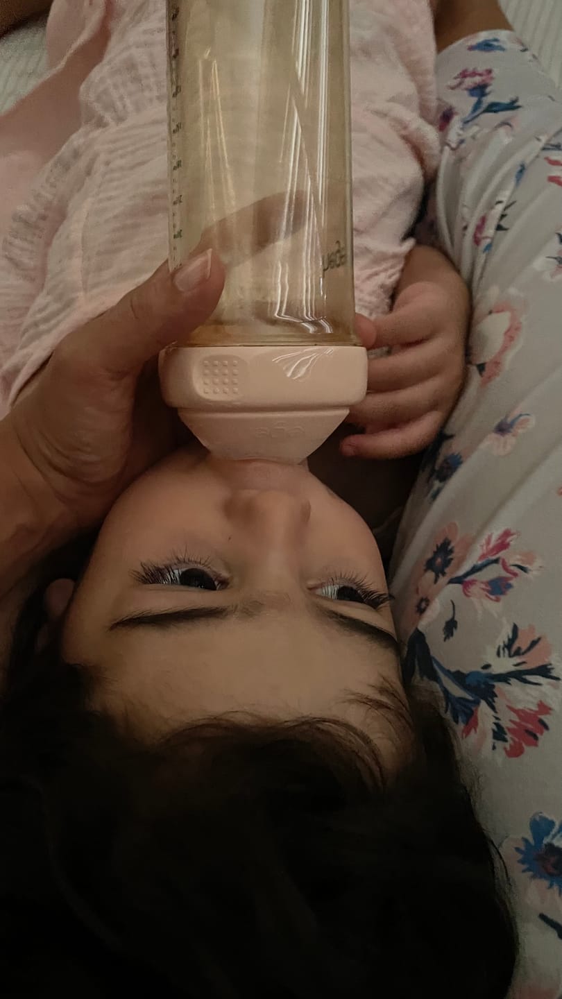 Customer photo review of Hegen PPSU Anti-Colic Baby Bottle - 6 Months Plus - 330ml/11oz - Pink - 2-Pack