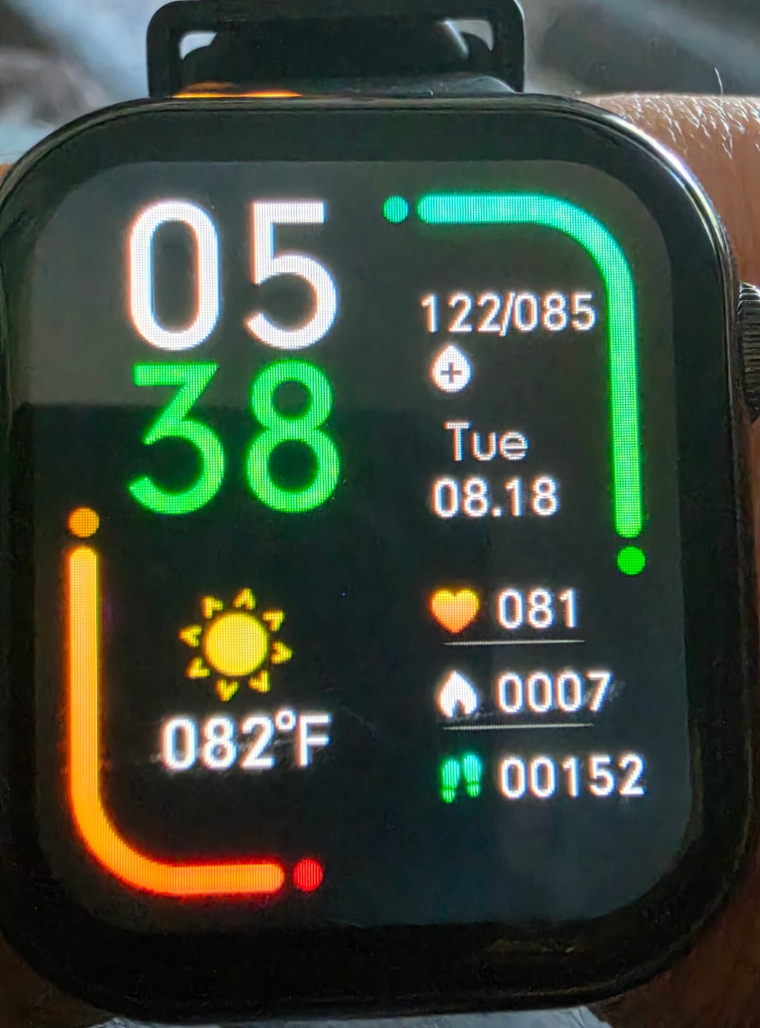 Customer photo review of Bearscome Blood Sugar Blood Pressure Blood oxygen Sleep Monitoring Waterproof Smartwatch