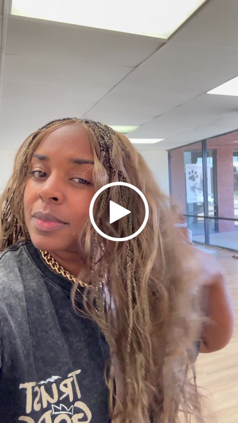 Customer video review of #4/#27/#30 Mix Color Blend Body Wave Bulk Human Braiding Hair
