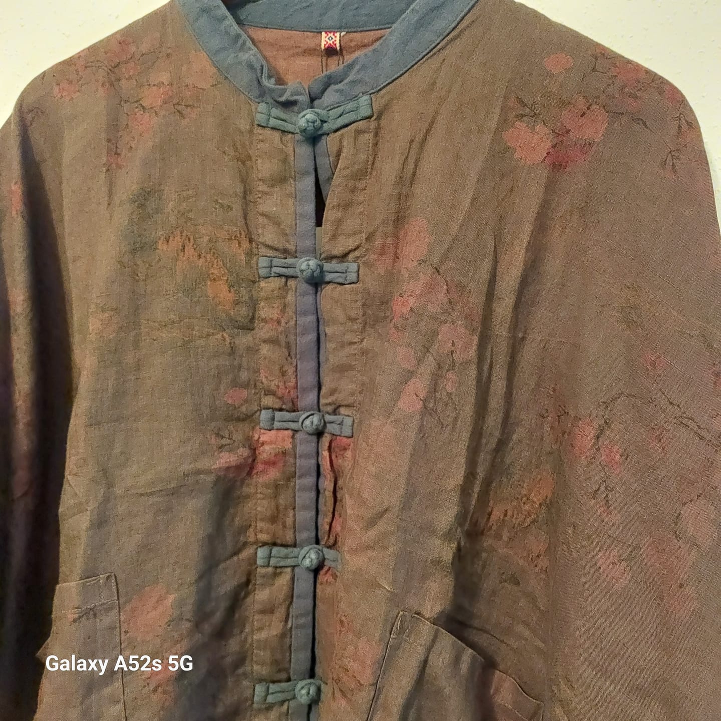 Customer photo review of Women Autumn Vintage Flower Colorblock Button-up Linen Coat