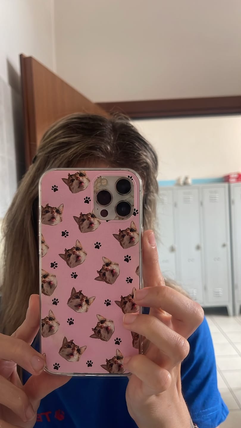 Customer photo review of Teste - Custodia per il telefono personalizzata