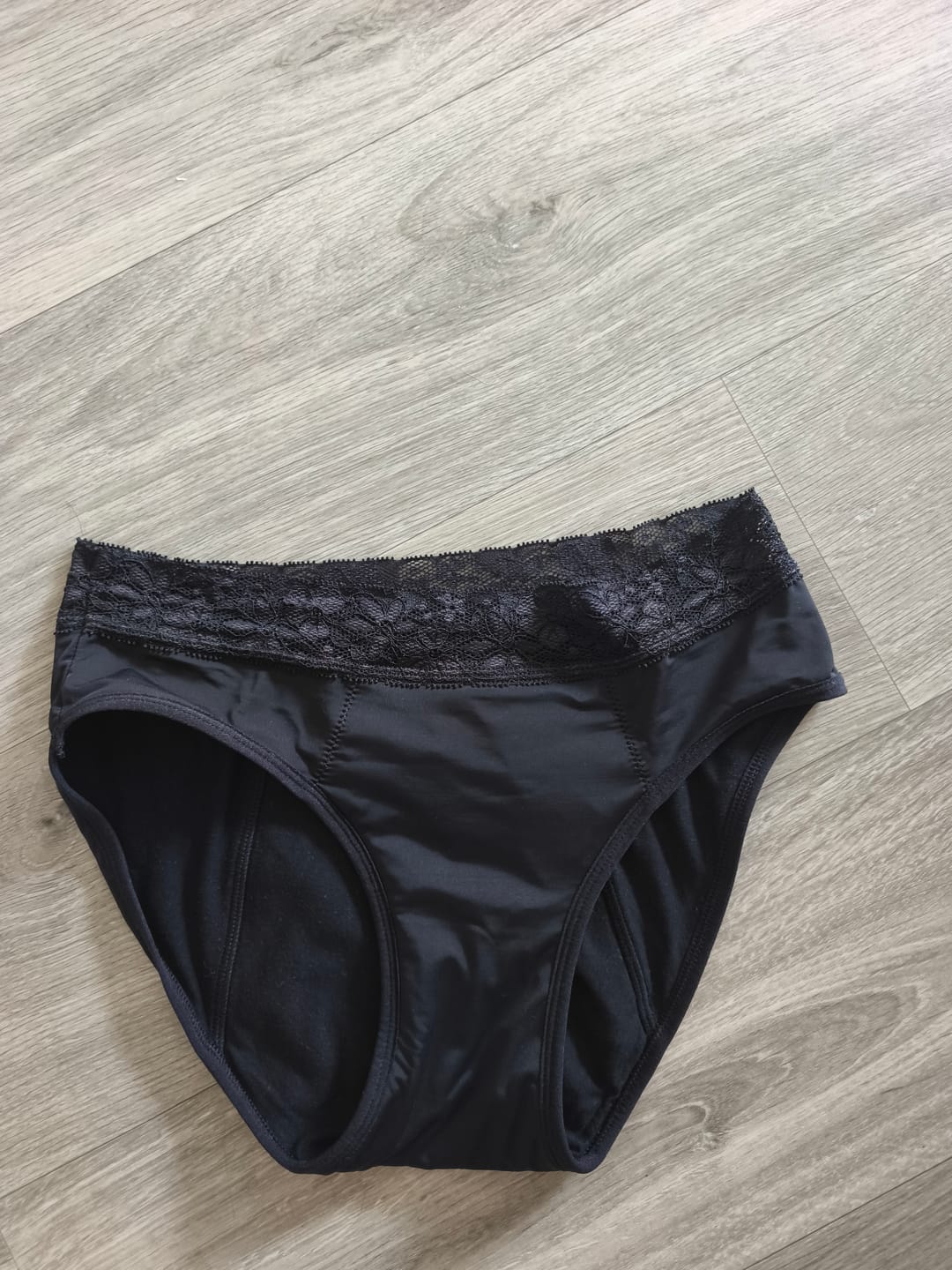 Customer photo review of Culotte Menstruelle Marianne (Lot de 3)