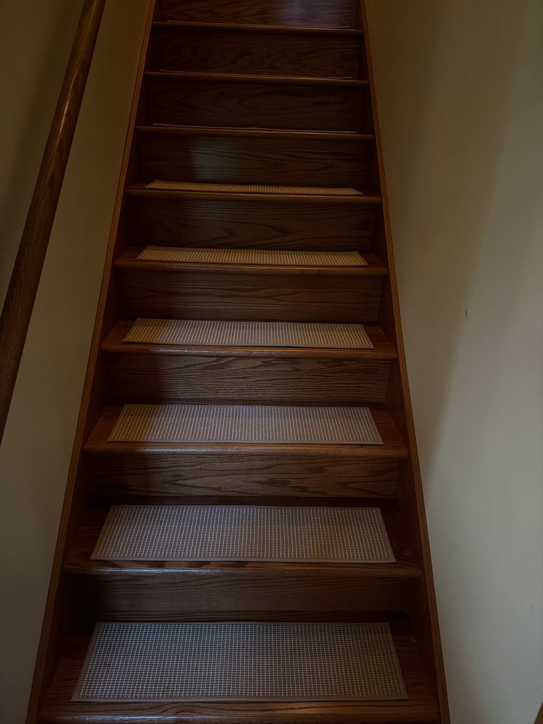 Customer photo review of Jute Non-Slip Stair Treads - Beige/White