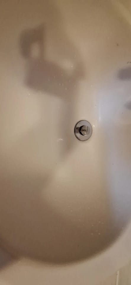 Customer photo review of Calviro SafeCatch™ Wastafelstop