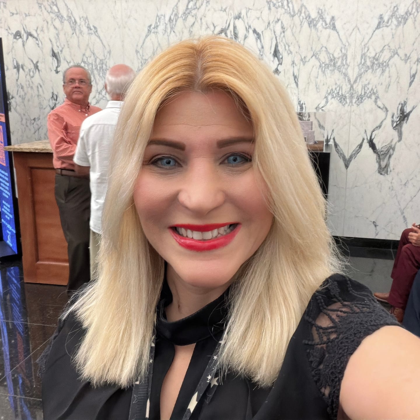 Customer photo review of New York Blue Prescription Colored Contact Lenses