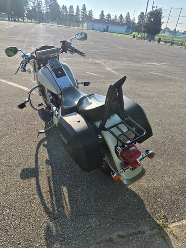 Customer photo review of 40L - Lamellar Raven Extra Large Suzuki Intruder 1500 Leather Covered Hard Saddlebags