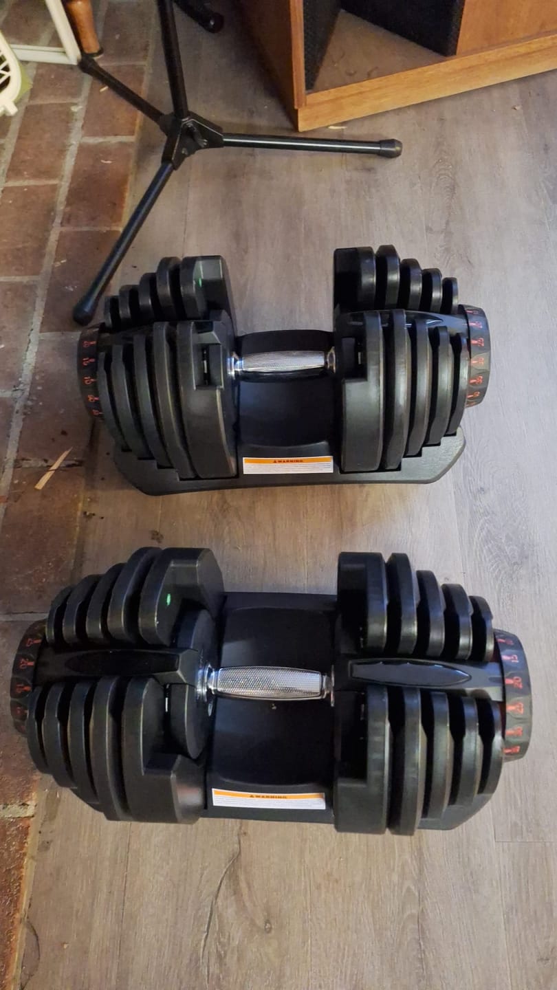Customer photo review of Ensemble de 2 Haltères Ajustables (10 à 90lb)