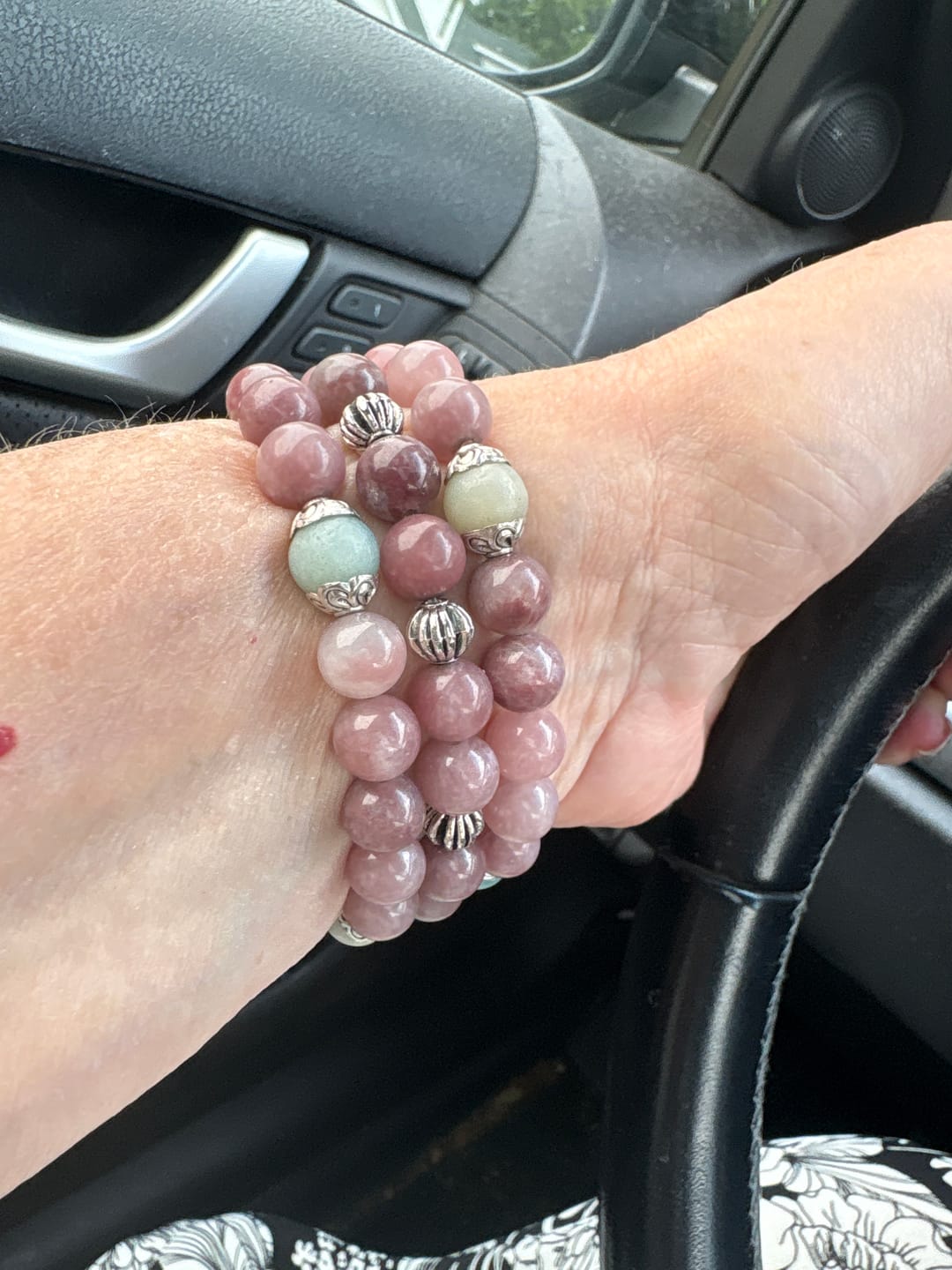 Customer photo review of Dusky Rose Stretch Apple Watch Strap