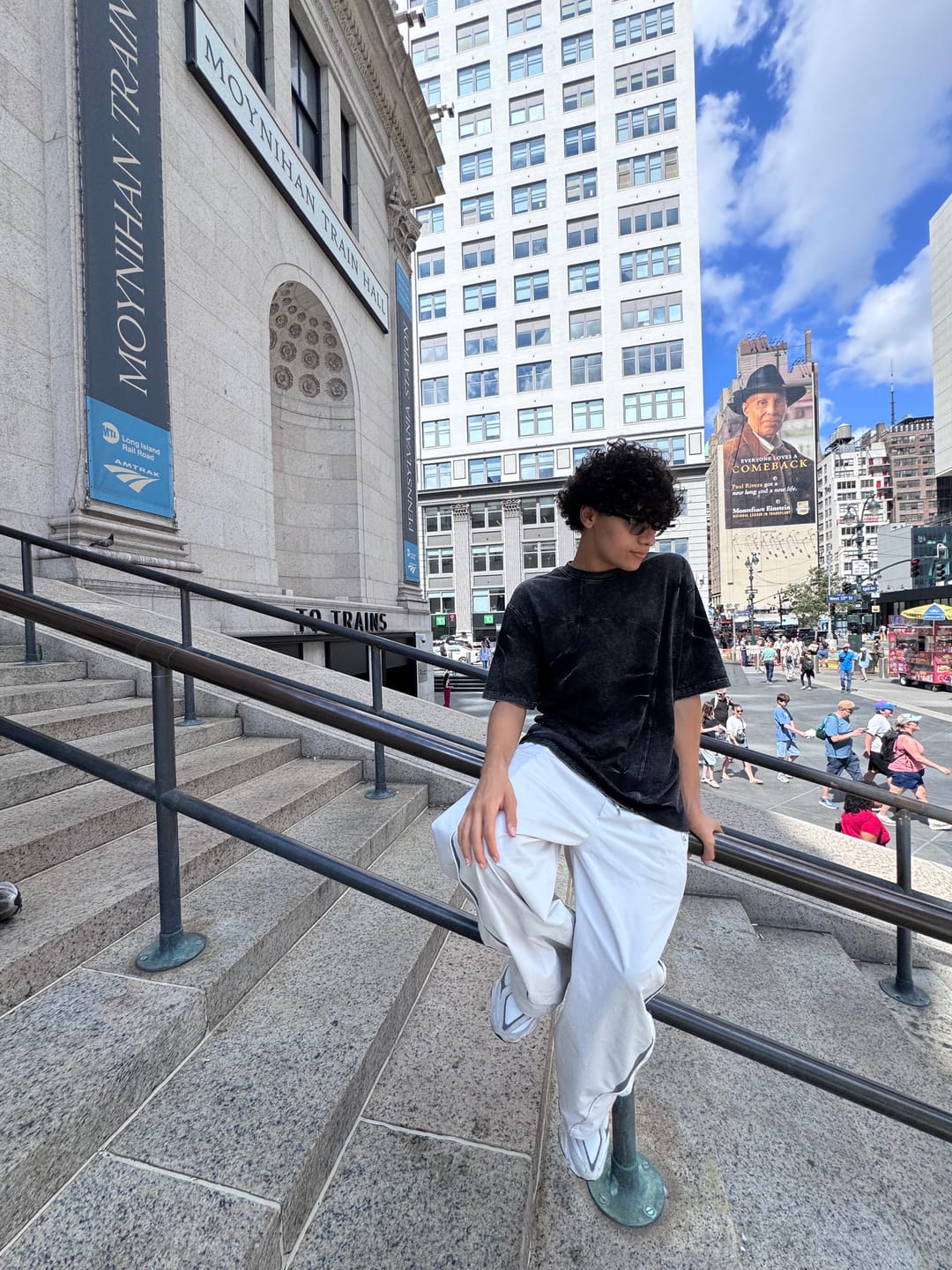 Customer photo review of Aelfric Eden Blade Baggy Barrel Sweatpants