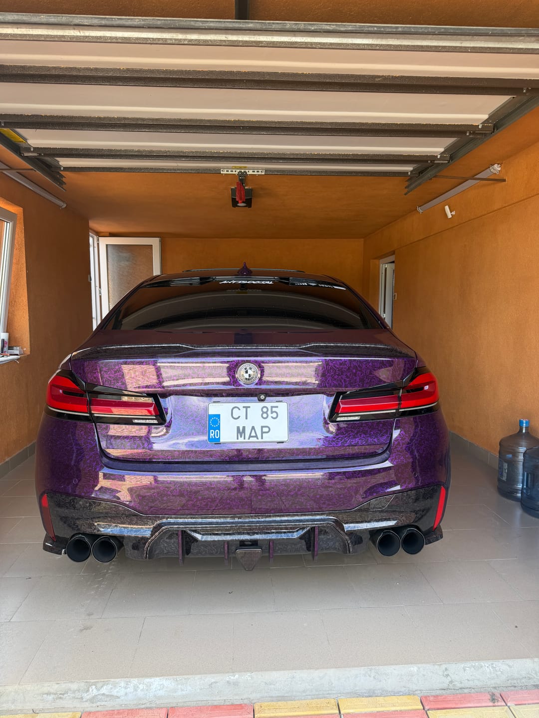 Customer photo review of Gloss Forged Carbon Vinyl Wraps