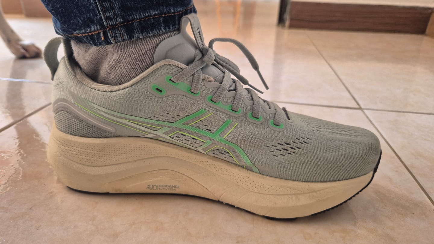 Customer photo review of Asics Gel Kayano 32 Hombre Cold Moss Vital Green
