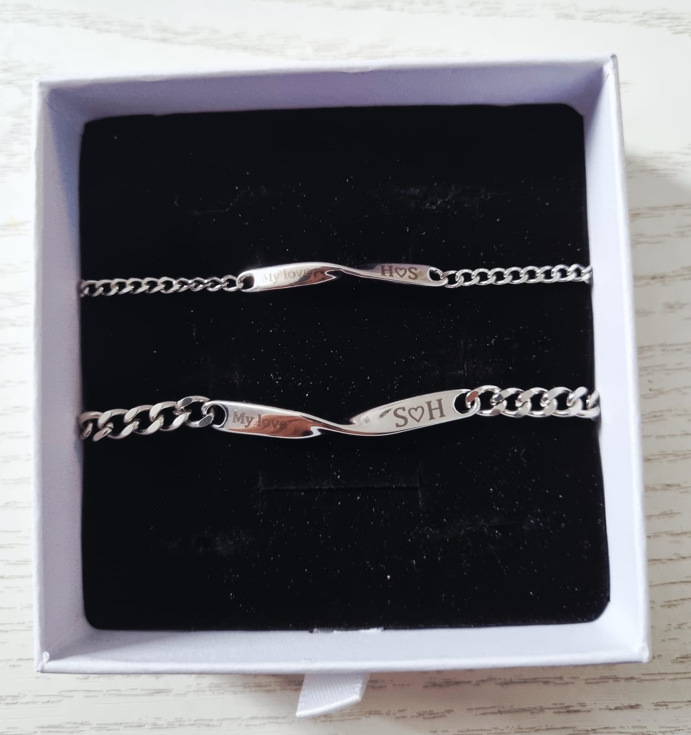 Customer photo review of Infinity Engraved Bracelet Set