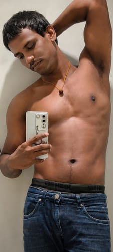 Reviewer showing their physical progress after using Wellcore Creatine Monohydrate.