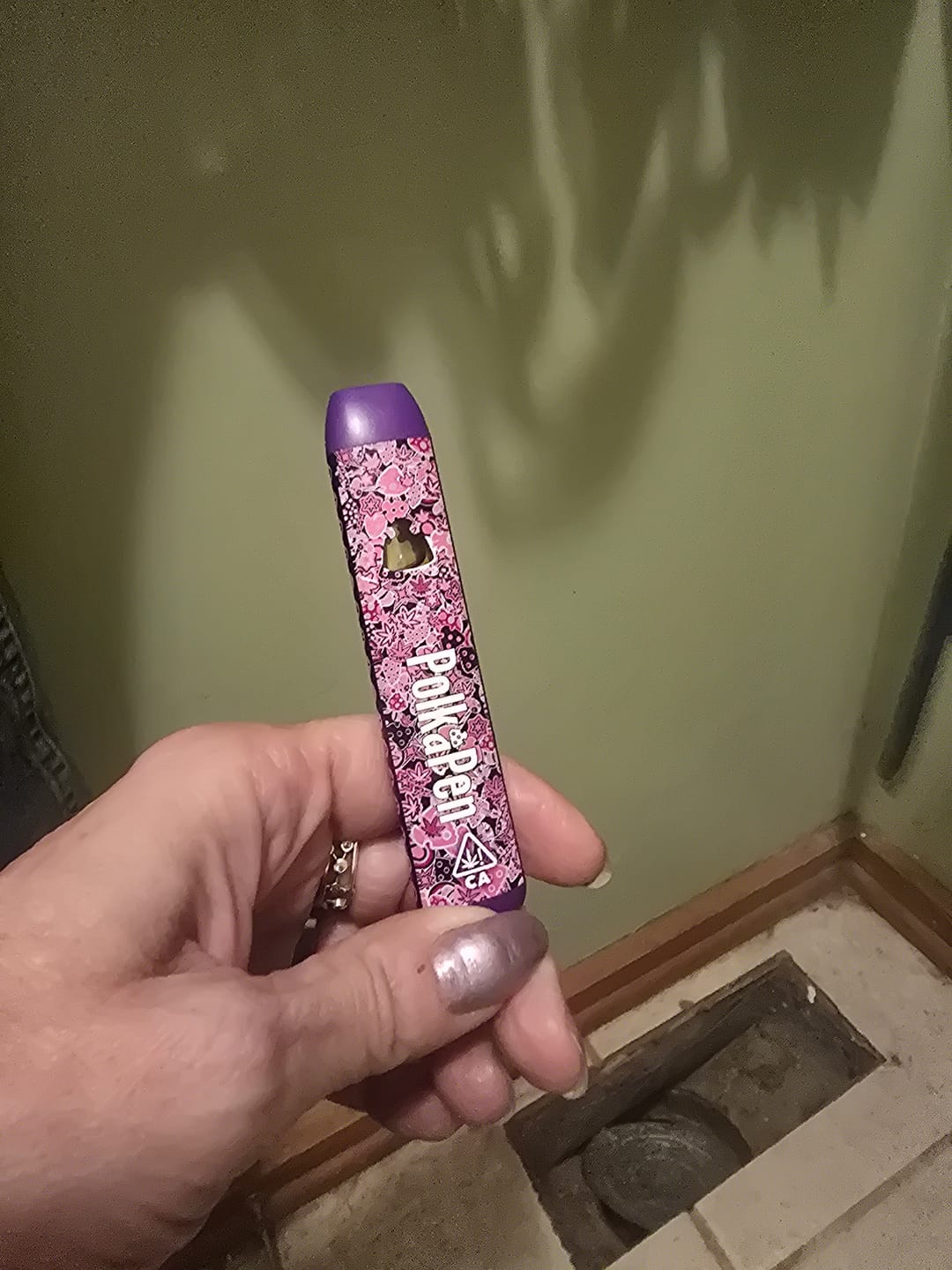 Customer photo review of Frozen Grape | Indica | 2G PolkaPen