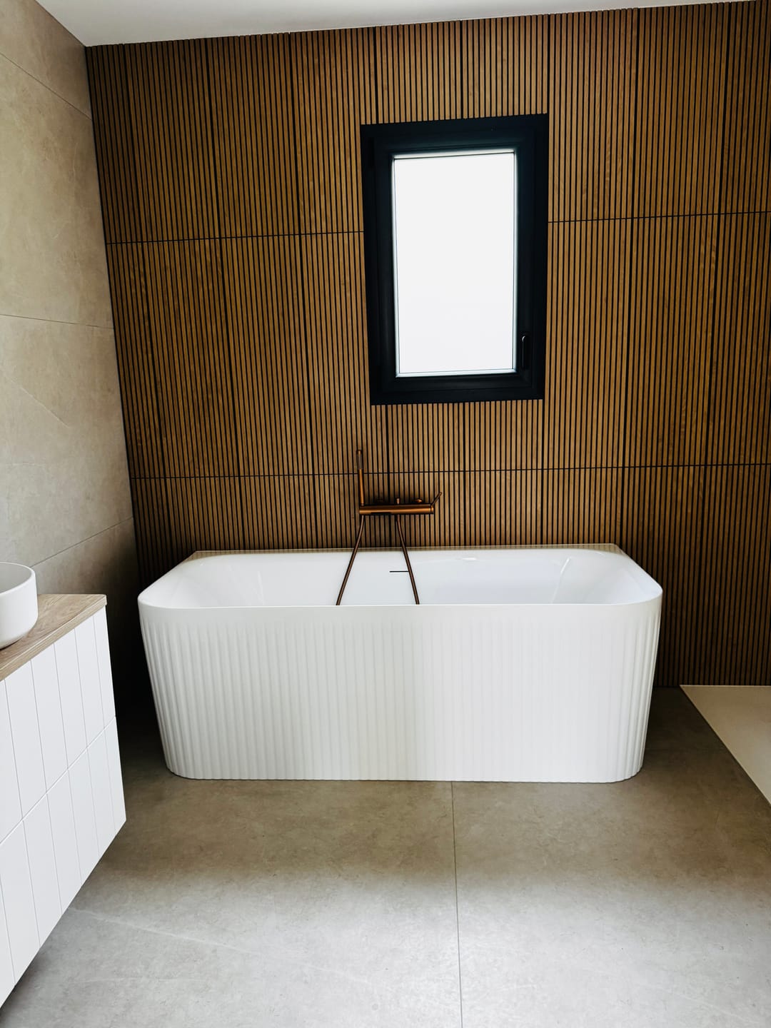Customer photo review of Mitigeur de baignoire or rose brossé