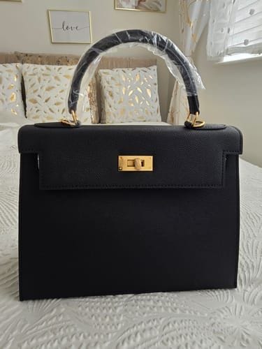 Customer photo review of LONDON BAG