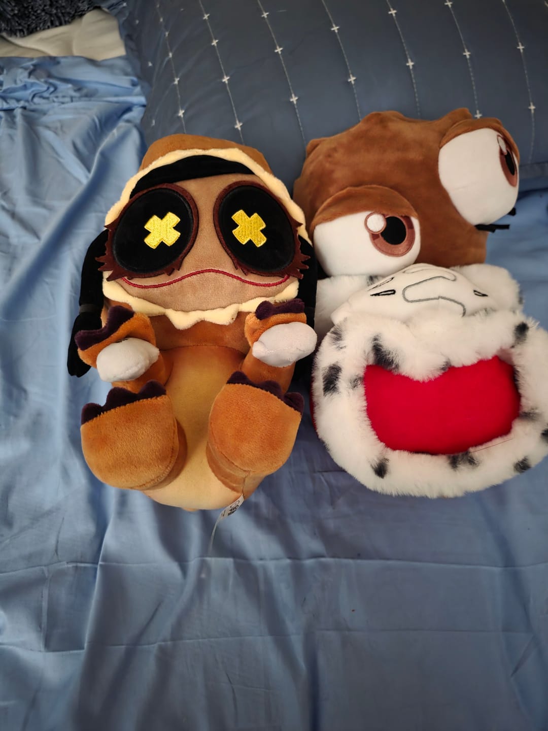 Customer photo review of Cyn T-Rex Plush