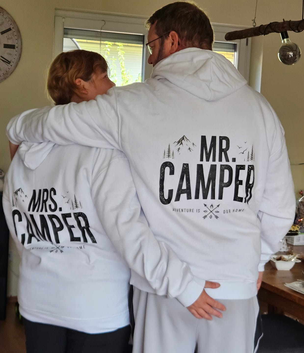Customer photo review of Partner Hoodies Mr + Mrs  Camper