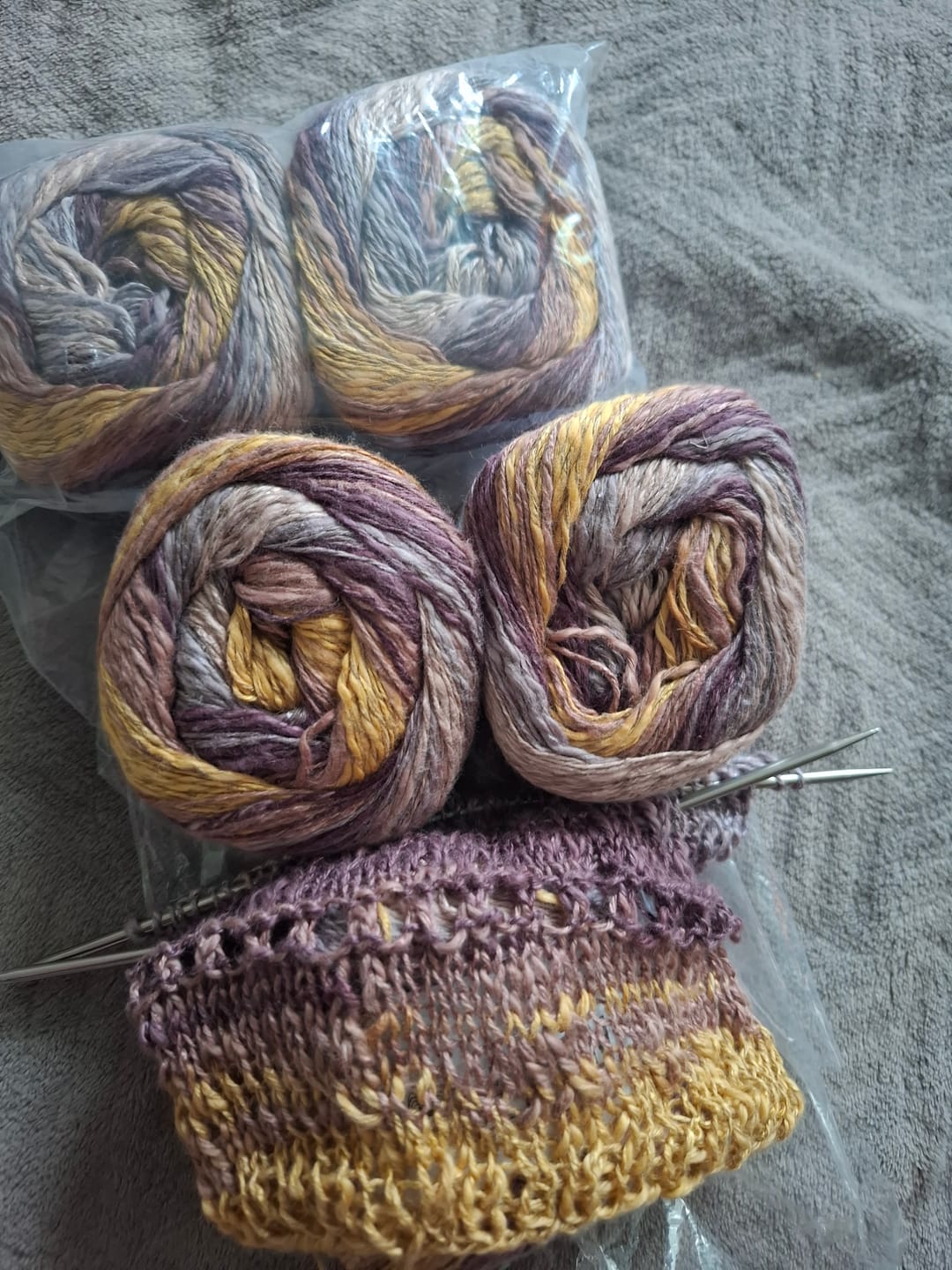 Customer photo review of YarnArt Linen Soft Colors