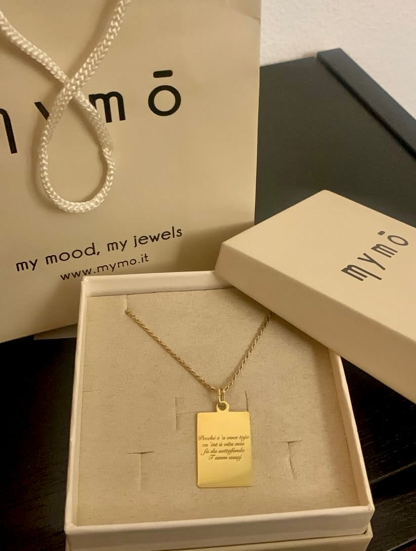 Customer photo review of Collana con scrittura a mano reale incisa Rettangolare Maglia Corda